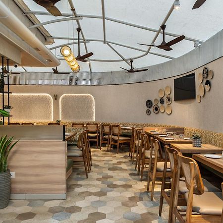 Hotel Suncity Residency Mumbai Bagian luar foto