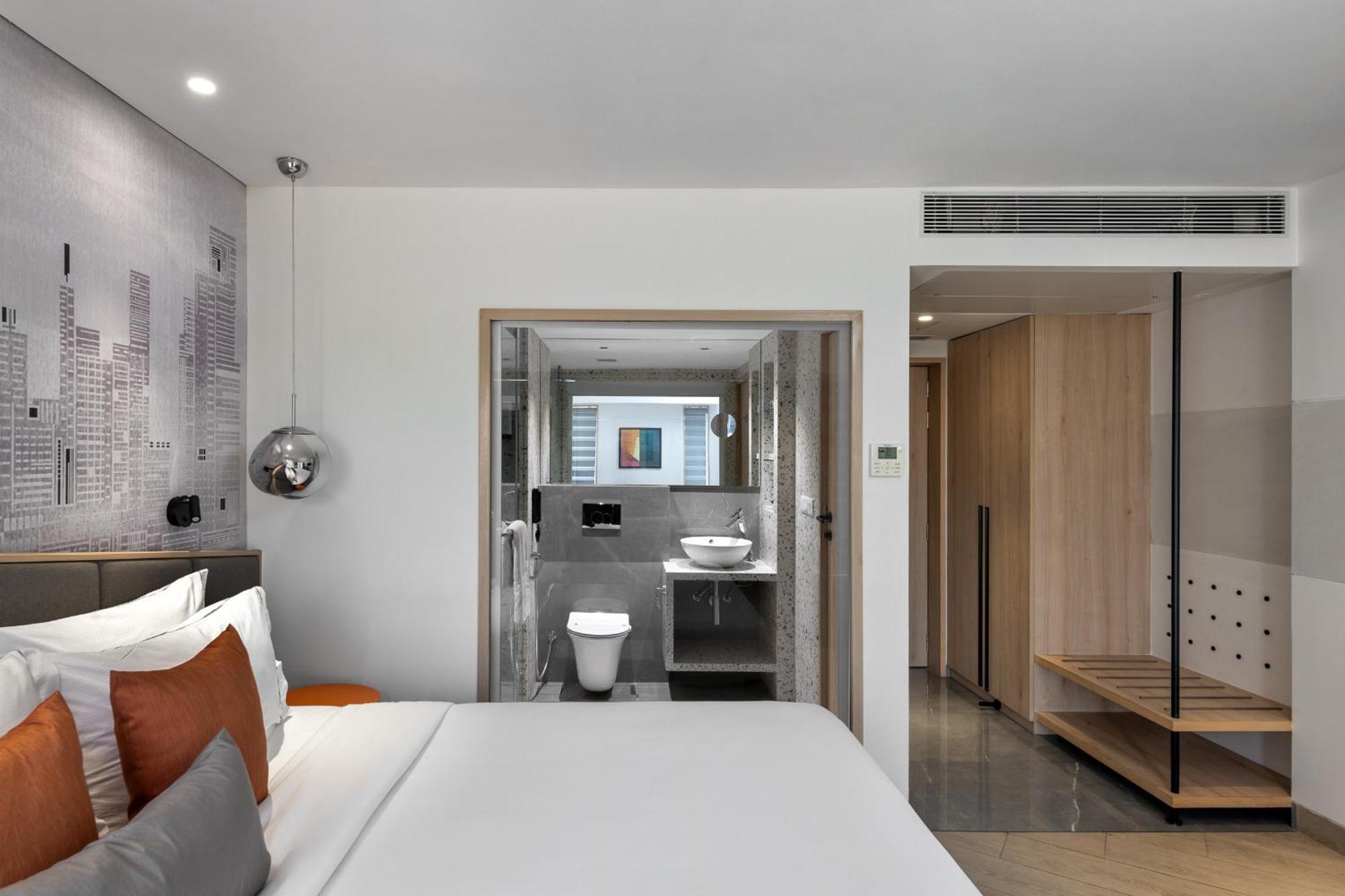 Hotel Suncity Residency Mumbai Bagian luar foto