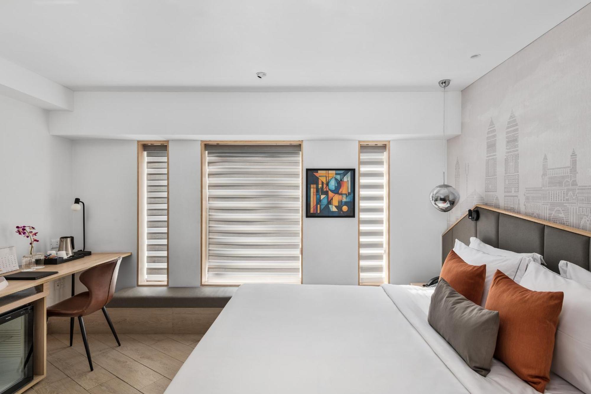 Hotel Suncity Residency Mumbai Bagian luar foto